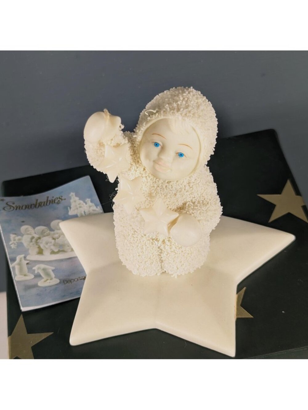 Vintage Department 56 Snowbabies Christmas ornament, with box Eatons 2000